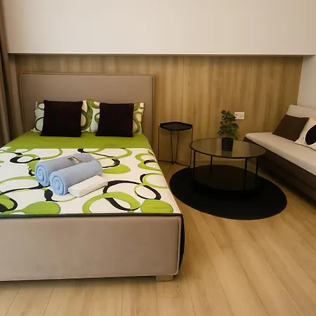 Wood Exclusive Apartament Bucureşti